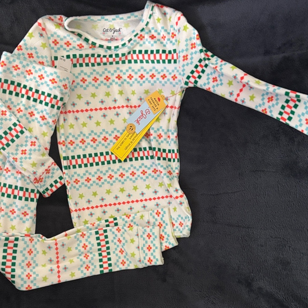 Cat & Jack Festive Multicolor Long Sleeve Top / Bottom
Pajamas